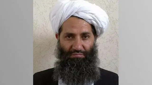 رهبر امارت اسلامی: برای تحقق نظام شرعی، باید صد سال قربانی بدهیم