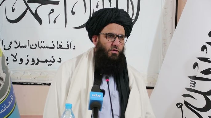 تاکید والی نیمروز بر برخورد جدی با قاچاقبران انسان