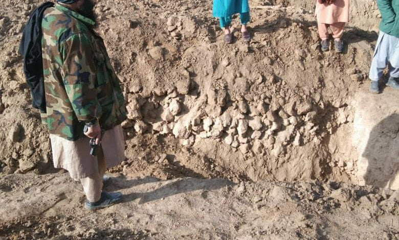 بازداشت پنج نفر به اتهام کندنکاری آثار باستانی در فراه