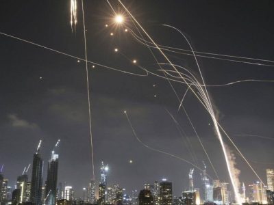 هشدار ایران به غرب: هرکسی به کمک اسرائیل بیاید، هدف مشروع است