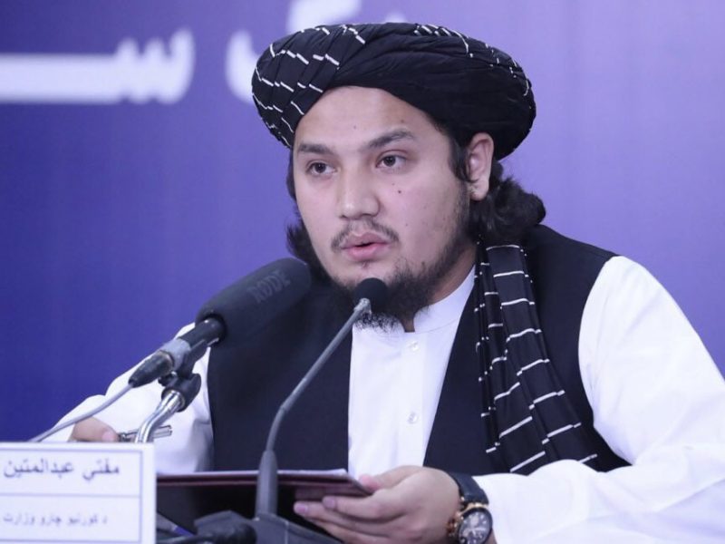 وزارت داخله الزام مکتوبات اداری به زبان پشتو را رد کرد