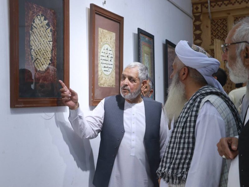نمایشگاه «جلوه قلم» در هرات: احیای هنر خط کوفی و گرامیداشت تاریخ خوشنویسی اسلامی