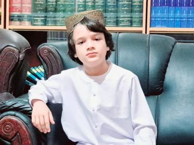 کودکی در هرات بدون رفتن به مکتب هشت زبان زنده دنیا را صحبت می‌کند