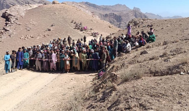 کار بازسازی دو سرک در دوردست ترین ولسوالی فراه آغاز شد