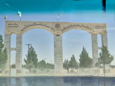 سفر والی هرات به ولسوالی اوبه؛ 30 کیلومتر سرک این ولسوالی آسفالت می‌شود