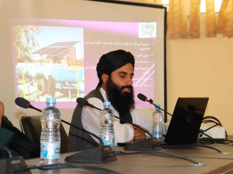 نشست ترویج شهر نشینی در فراه برگزار شد