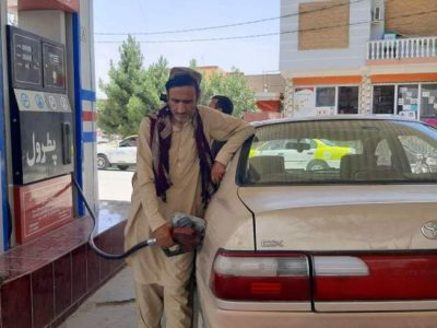 والی هرات خواهان نظارت جدی‌تر و کاهش قیمت تیل در این ولایت شد