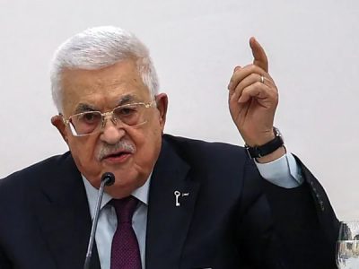 در میانه نسل‌کشی اسرائیل: رئیس تشکیلات خودگردان فلسطین خواستار تحویل سلاح حماس شد