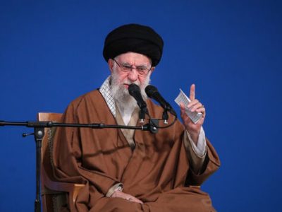 رهبر انقلاب ایران: غنی‌سازی را متوقف نمی‌کنیم