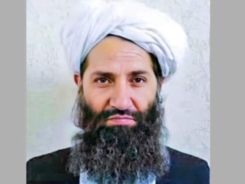 تأکید رهبر امارت اسلامی بر اصلاح جامعه و نقش والیان در تحکیم نظام اسلامی