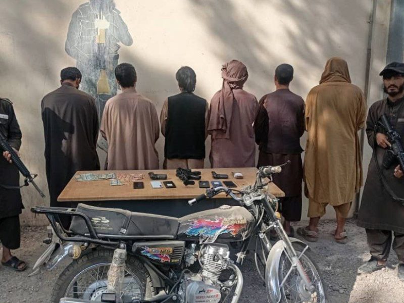 بازداشت یک باند سارقین مسلح در هرات؛ عملیات نیروهای امنیتی در ولسوالی انجیل