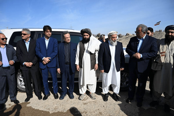 گفتگوهای اقتصادی و تجاری: وزیر تجارت افغانستان به ایران رفت