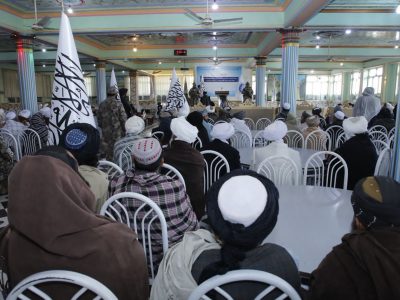 نشست بزرگان قومی در فراه: مردم دیگر خواهان نیروی خارجی در کشور نیستند