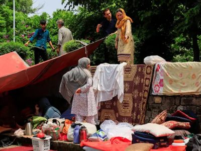 پاکستان اجرای تخلیه اجباری دو اردوگاه بزرگ مهاجران افغان را آغاز می‌کند