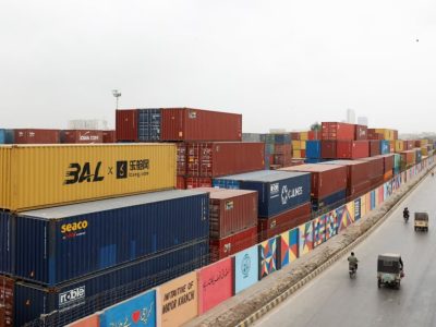 پاکستان مجوز بازگرداندن کالاهای ترانزیتی افغانستان به بندر کراچی را صادر کرد