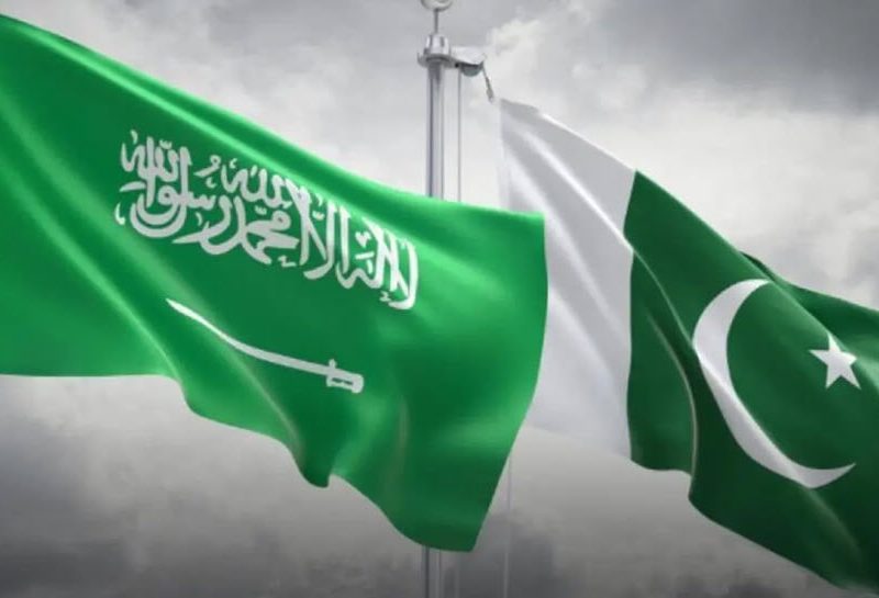 آیا پای پاکستان هم به جنگ باز میشود؟ توافق دفاعی با عربستان نگرانی ایجاد کرد