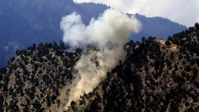 ادامه حملات نیروهای پاکستانی به مناطق مرزی افغانستان؛ ۱۷ غیرنظامی زخمی شدند