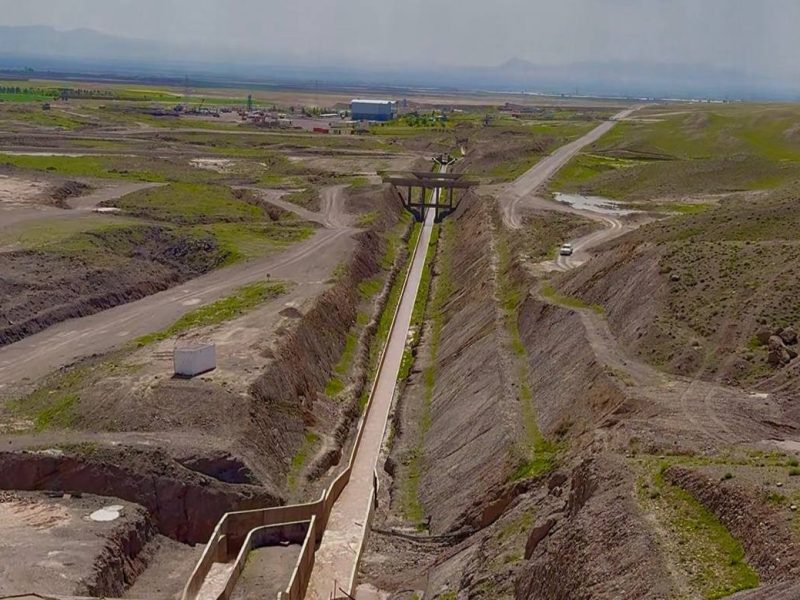پیشرفت ۸۰ کیلومتری کانالهای فرعی؛ آب بند پاشدان به زمینهای زراعتی هرات رسید