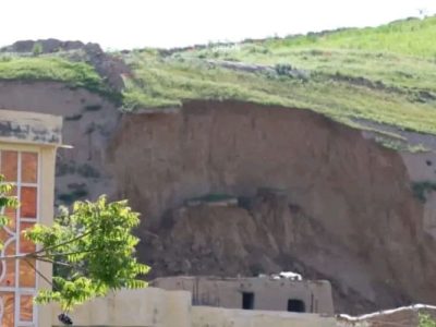 لغزش کوه در قلعه‌نو پنج عضو یک خانواده را به کام مرگ کشاند