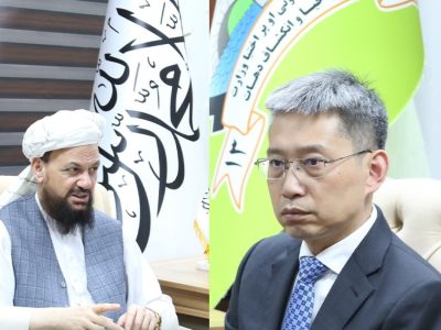 گفت‌وگوی منصور و سفیر چین؛ تمرکز بر توسعه مناطق محروم افغانستان