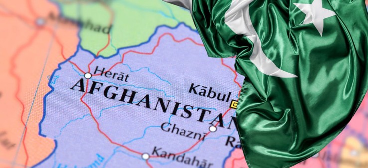 تأکید بر احیای روابط تجاری با افغانستان در اوج تنشهای داخلی پاکستان