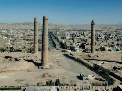 والی هرات از وزارت اطلاعات و فرهنگ کشور خواست «مصلی» هرات را مرمت کند