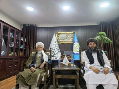 دیدار اکبری با والی بامیان؛ تاکید بر حل منازعه کوچی‌ها و ده‌نشیان در مناطق مرکزی