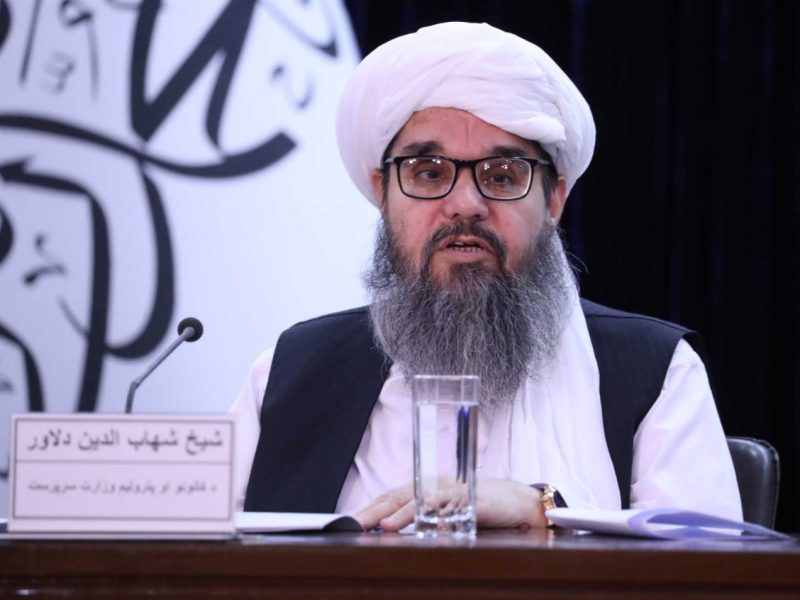 دلاور: آمریکا خواستار حفظ یک پایگاه نظامی در افغانستان پس از خروج نیروهایش بود