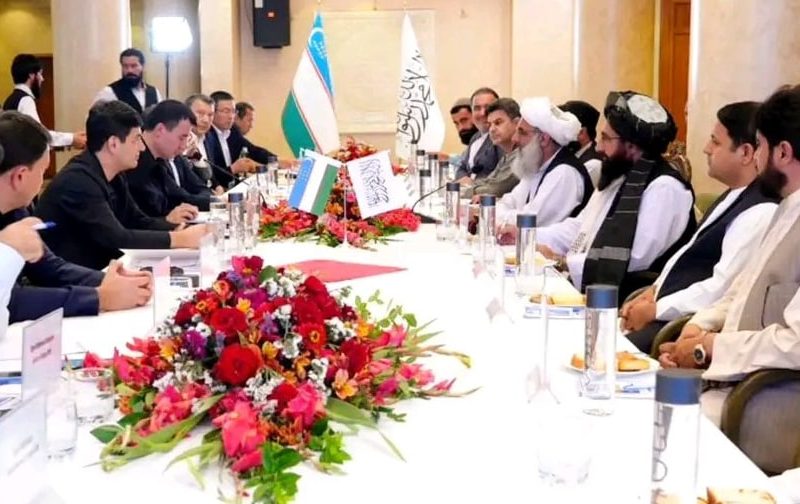هرات و ازبکستان برای گسترش همکاری‌های اقتصادی، ترانزیتی و سرمایه‌گذاری گفت‌وگو کردند