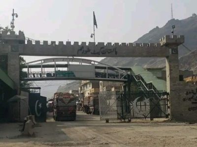 پاکستان اجازه ورود ۷۲۴ لاری کمک بشری به افغانستان را داد