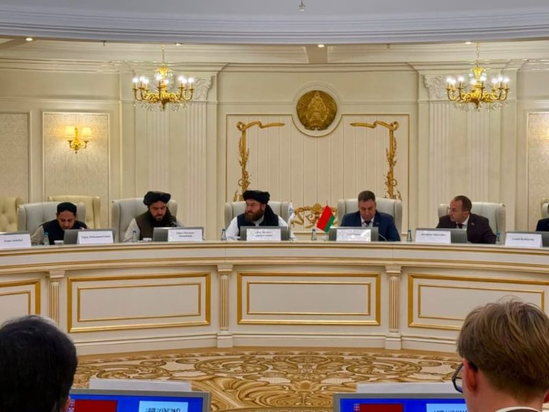 افغانستان و بلاروس بر گسترش همکاری‌های اقتصادی و تجاری توافق کردند