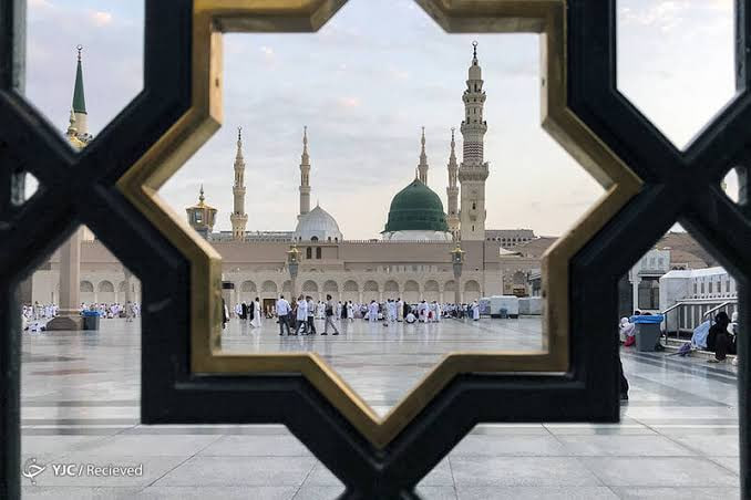 میلاد پیامبر نور و رحمت(ص) و ضرورت بازاندیشی وحدت امت اسلامی در برابر چالش‌های بزرگ