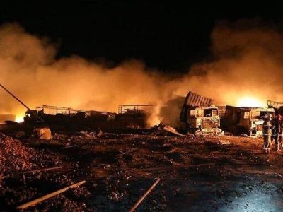 آتش‌سوزی گسترده در گمرک اسلام‌قلعه هرات مهار شد؛ خسارات نامعلوم