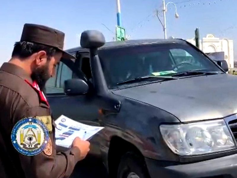جمع‌آوری سلاح‌های بدون جواز و جلوگیری از تردد موترهای شیشه‌سیاه در هرات