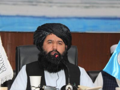 وزیر تحصیلات عالی: دانشجویان از فعالیت سیاسی خود داری کنند
