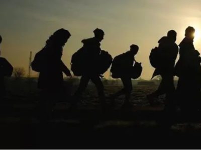 کشف هفت مخفیگاه قاچاق انسان و جلوگیری از خروج ۳۶۰ تن در نیمروز