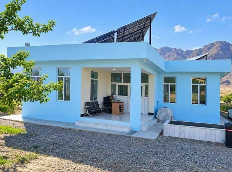 مرکز نجات کودکان مبتلا به سوءتغذیه در فراه آغاز به کار کرد