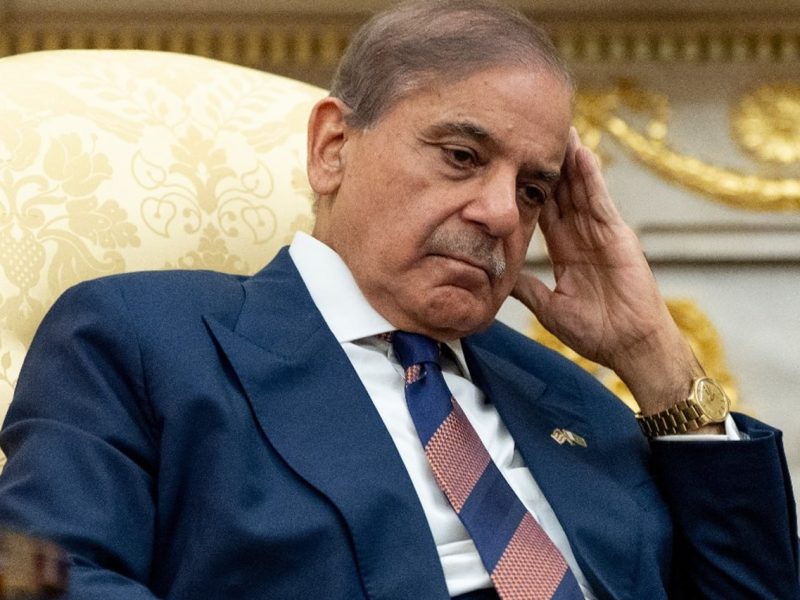 نخست‌وزیر پاکستان بر تعهد کشورش به امنیت عربستان تأکید کرد