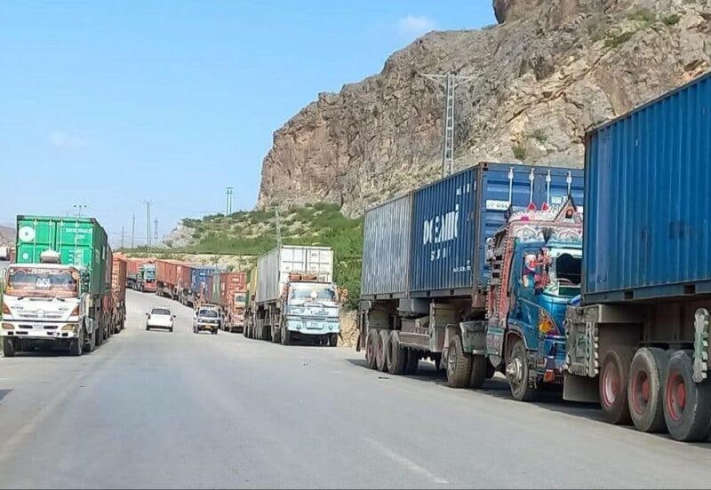 کاهش ۷۴ درصدی تجارت میان افغانستان و پاکستان