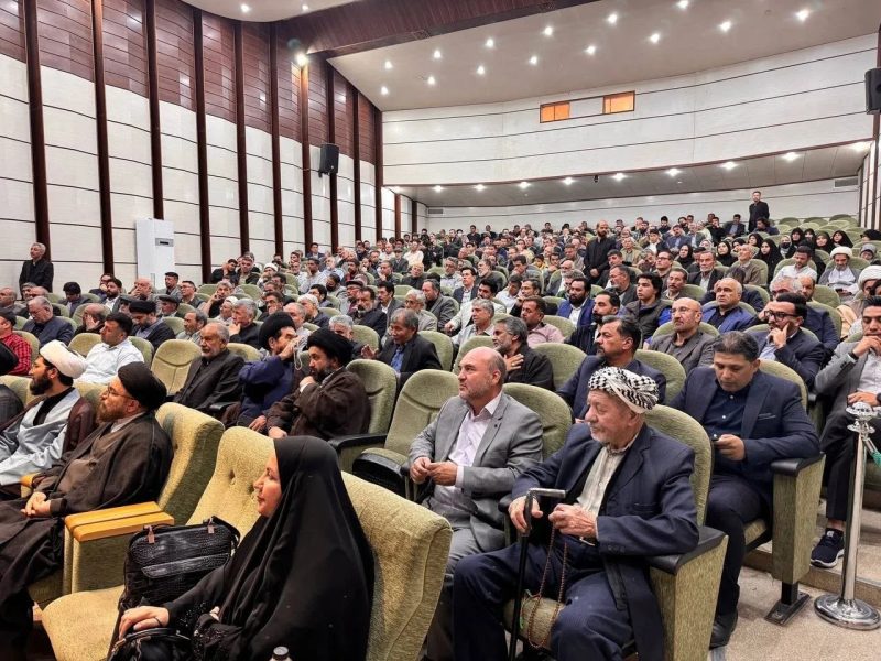 تجلیل از پیرغلامان اهل‌بیت و فعالان هیئات مذهبی مهاجران افغان در مشهد