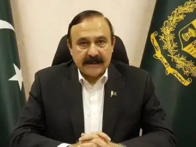 تکرار تهدیدهای اسلام‌آباد؛ وزیر پاکستانی افغانستان را تهدید نظامی کرد