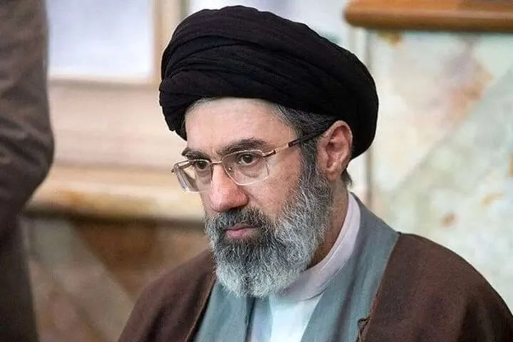 رهبر انقلاب ایران: هر حمله‌ای با پاسخ فوری و بدون محدودیت جغرافیایی روبه‌رو می‌شود